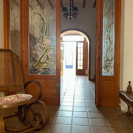 Ferienhaus Ca Corrales: En La Playa, Pero En El Pueblo